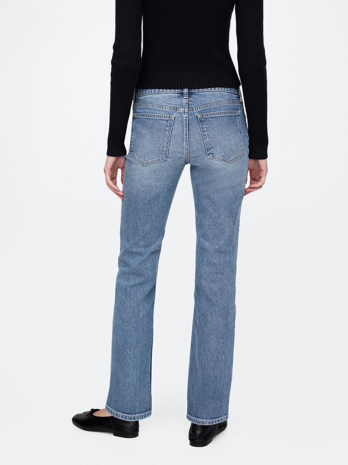 Low Rise '90s Slim Straight Jeans