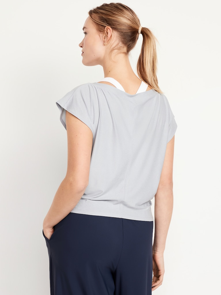 CloudMotion Ruched Top