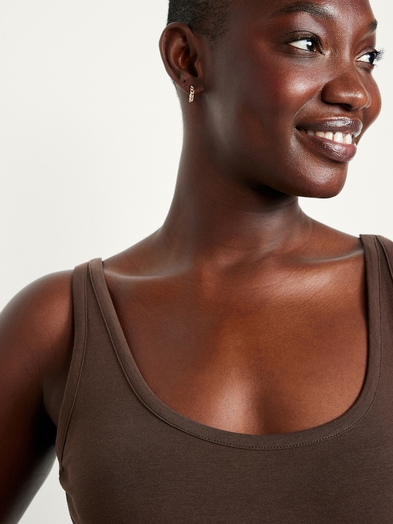 First-Layer Scoop-Neck Tank Top