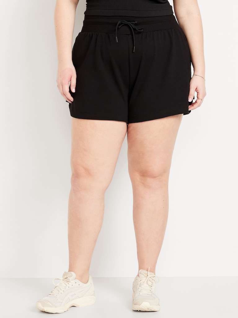 Extra High-Waisted Dynamic Fleece Sweat Shorts
