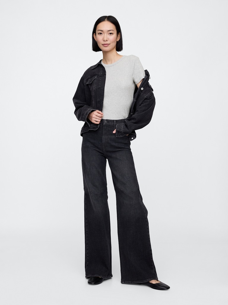 Ribbed Crewneck T-Shirt