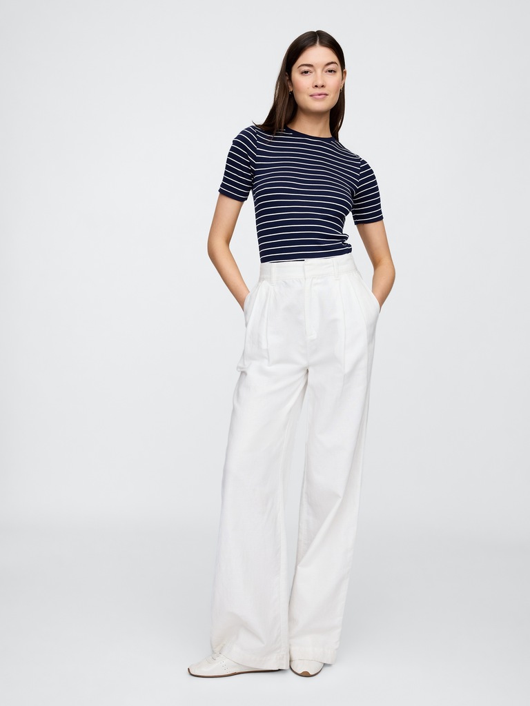 Modern Ribbed Crewneck T-Shirt