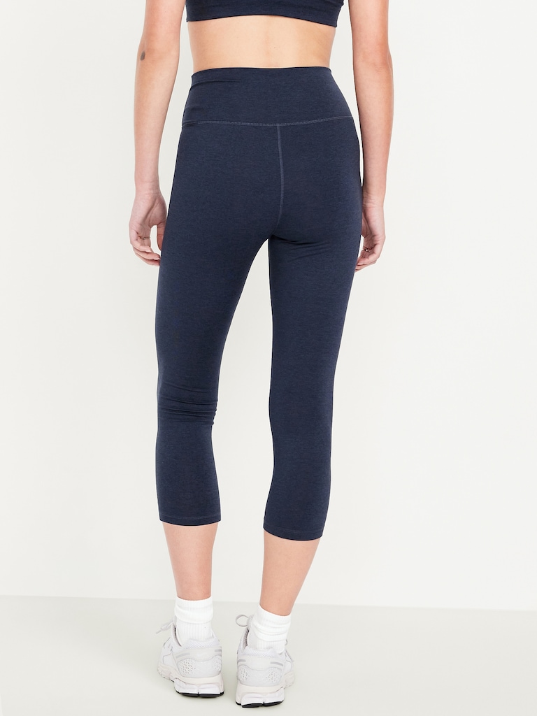 Extra High-Waisted CloudComfy Crop Leggings