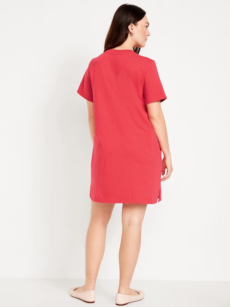 Vintage Crew-Neck Mini T-Shirt Dress