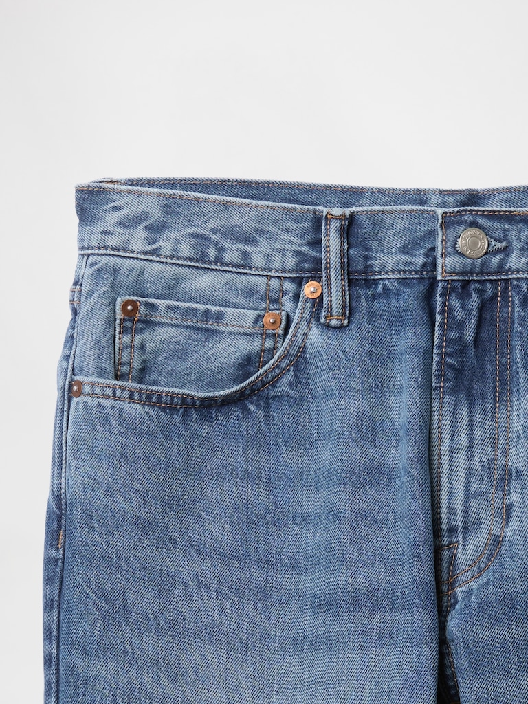 Relaxed Straight Jeans