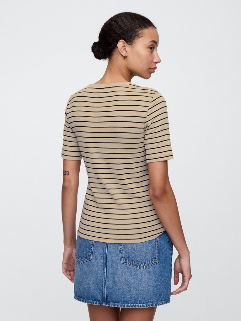 Modern Ribbed Crewneck T-Shirt