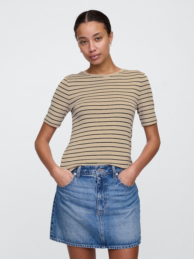 Modern Ribbed Crewneck T-Shirt