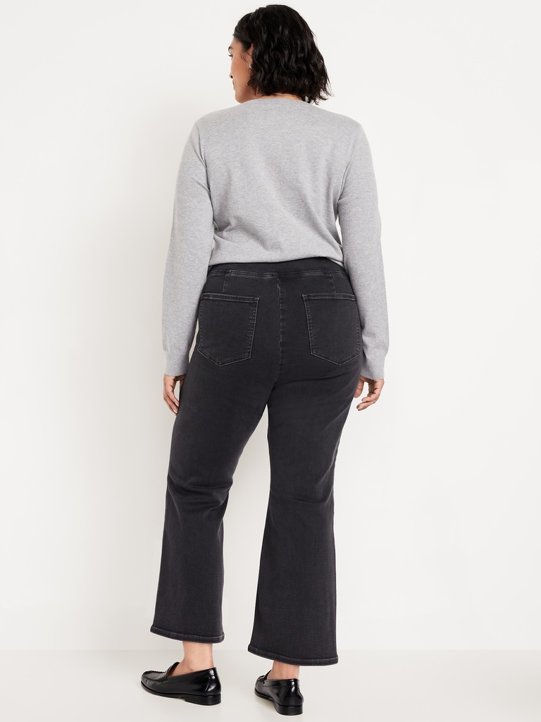 High-Waisted Weekender Pull-On Crop Flare Jeans