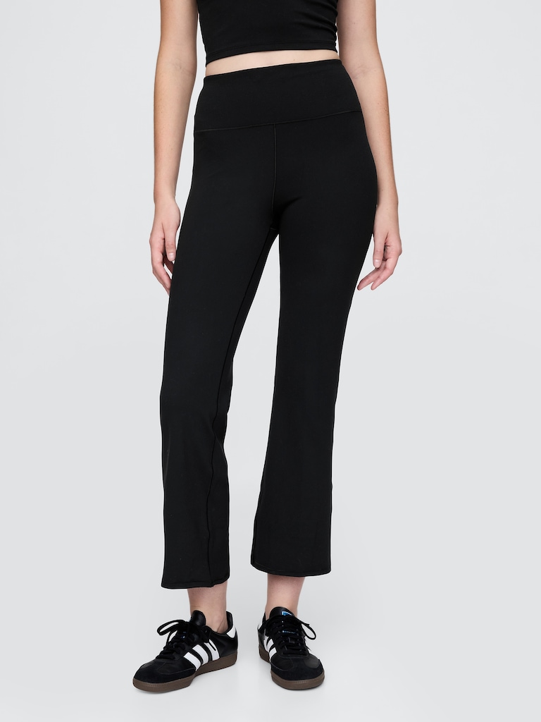 GapFit Smooth High Rise Crop Flare Leggings