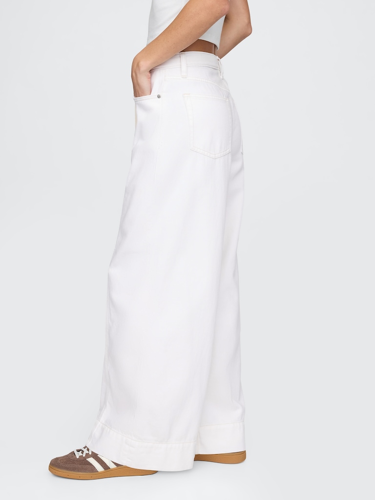 Mid Rise UltraSoft Baggy Jeans