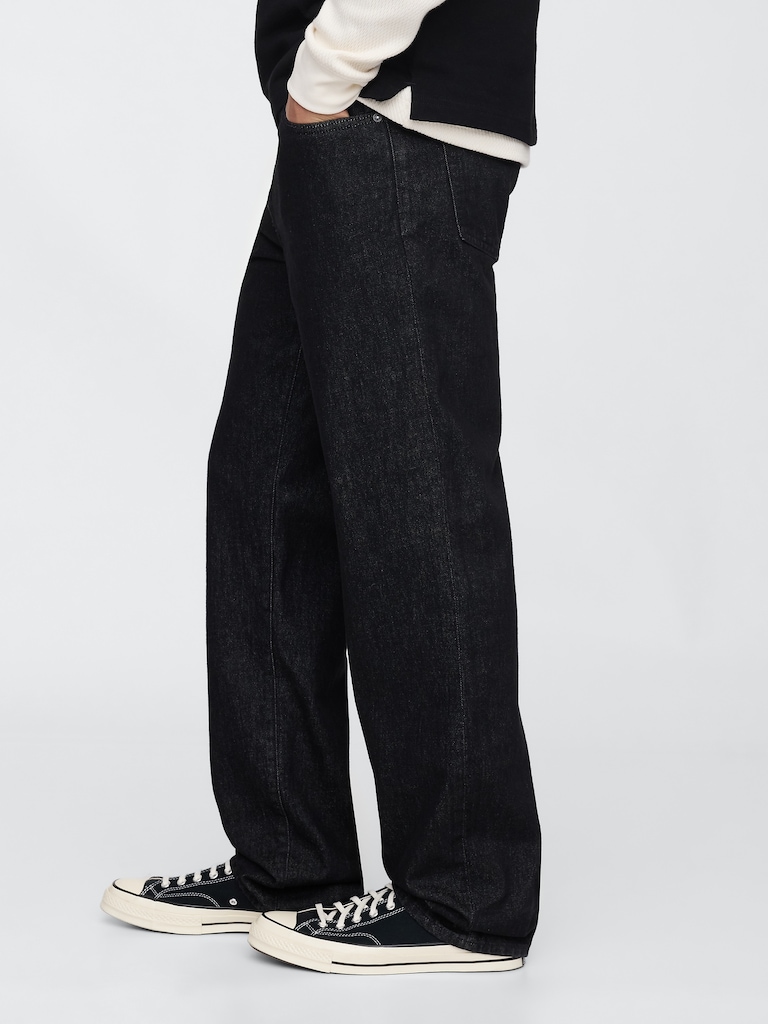 Relaxed Straight Jeans