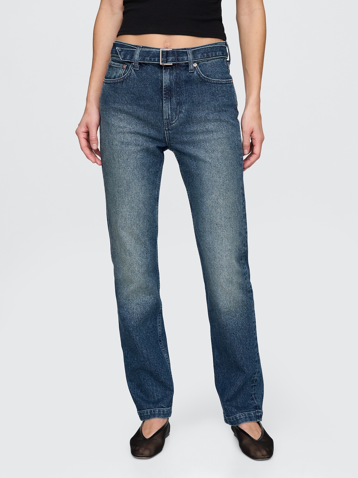 High Rise Belted '90s Slim Straight Jeans