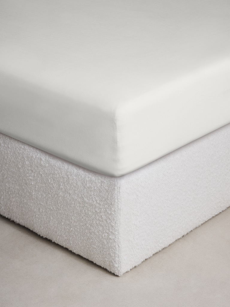 Fine Linen Fitted Sheet