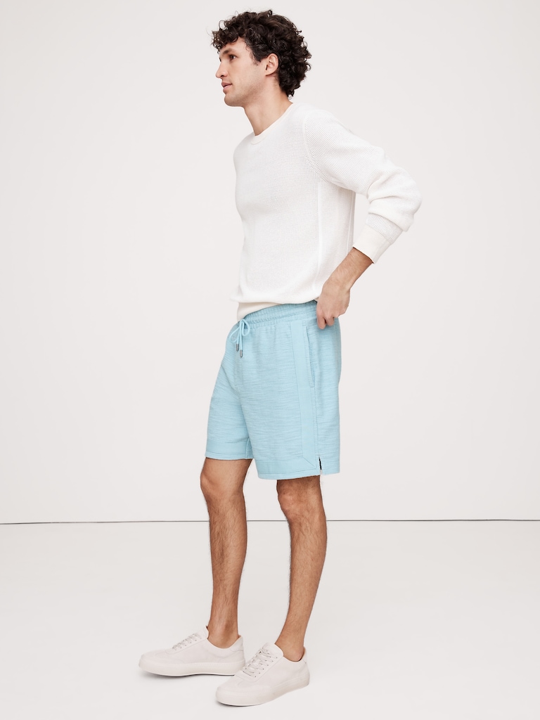 7" Slub Bouclé Pull-On Short