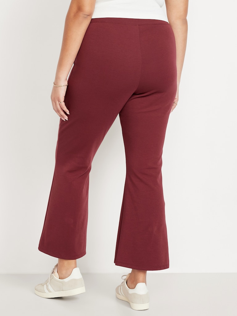 High-Waisted Dynamic Fleece Crop Kick Flare Sweatpants