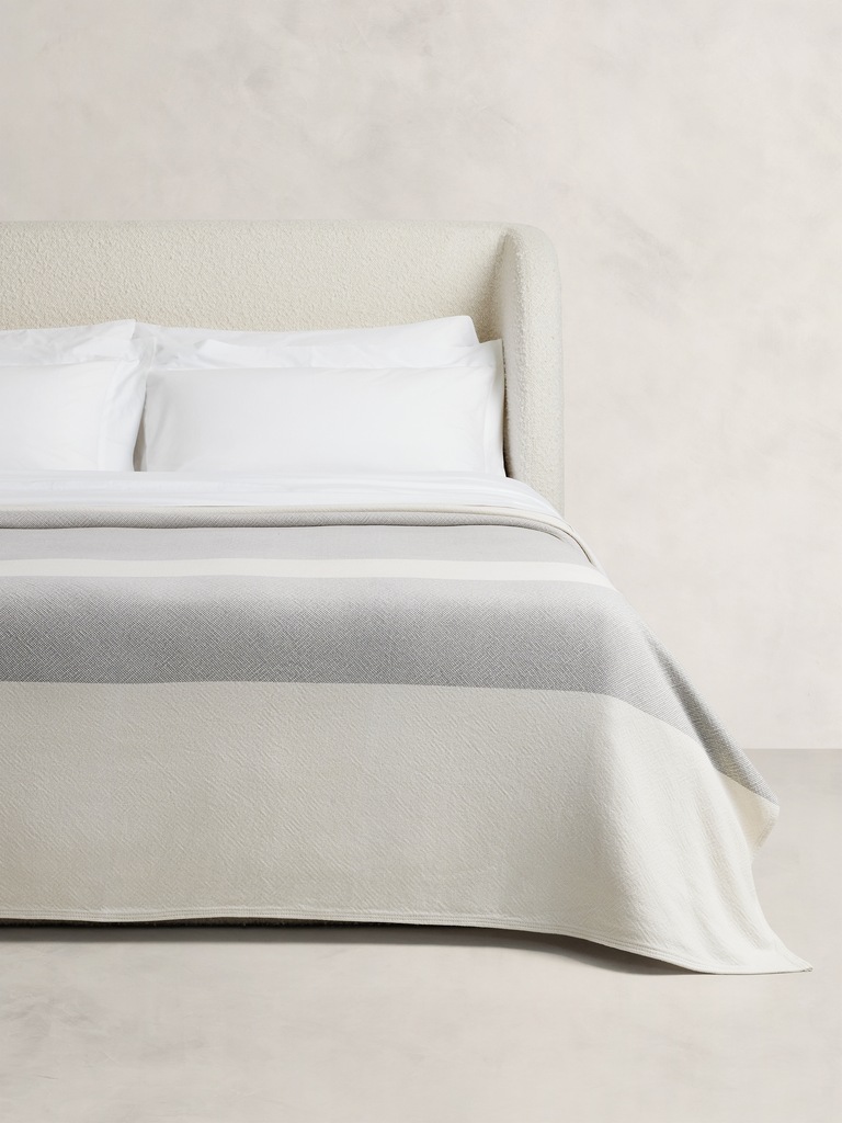 Wide-Stripe Cotton Blanket
