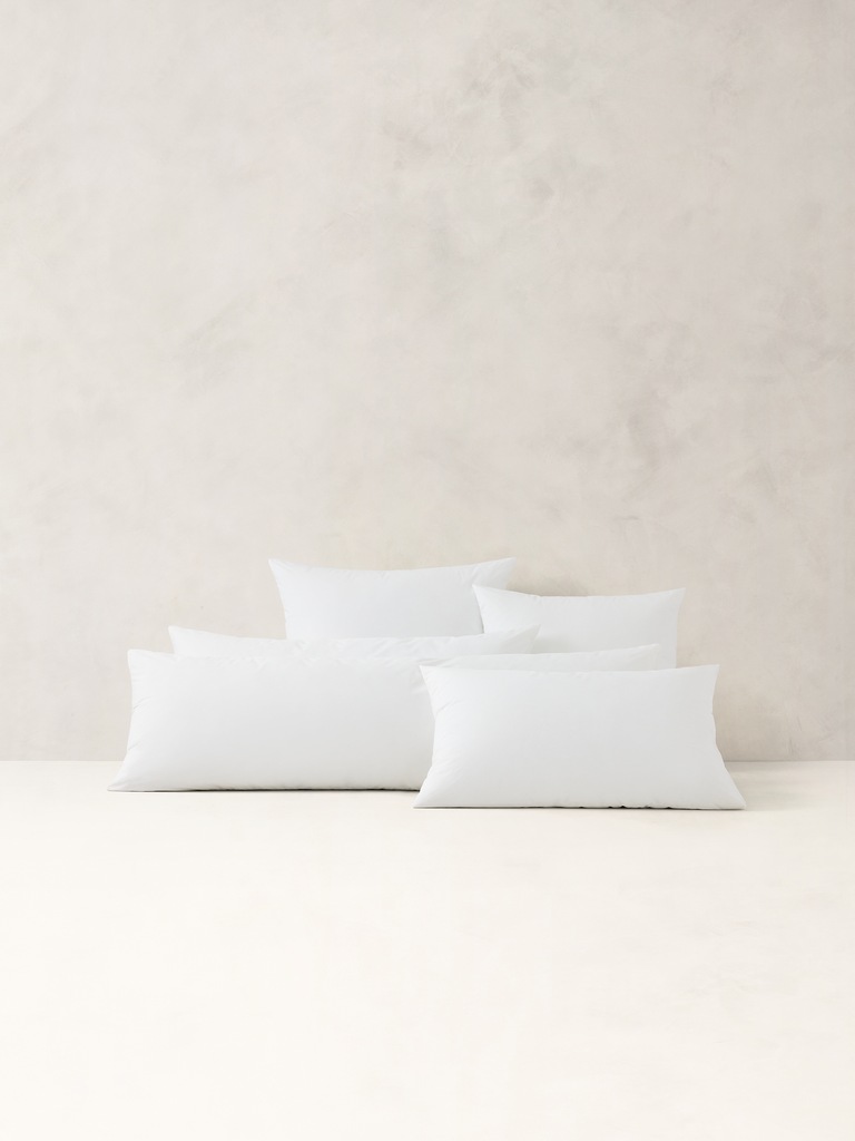 Down Alternative Pillow Insert