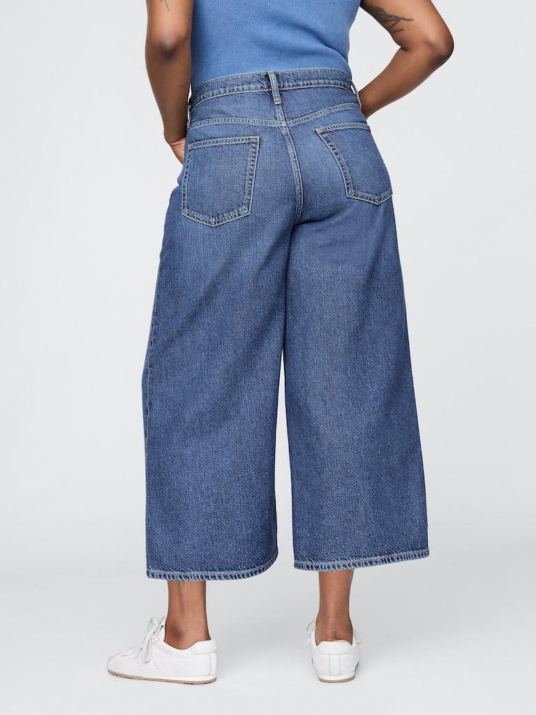 Mid Rise UltraSoft Baggy Crop Jeans