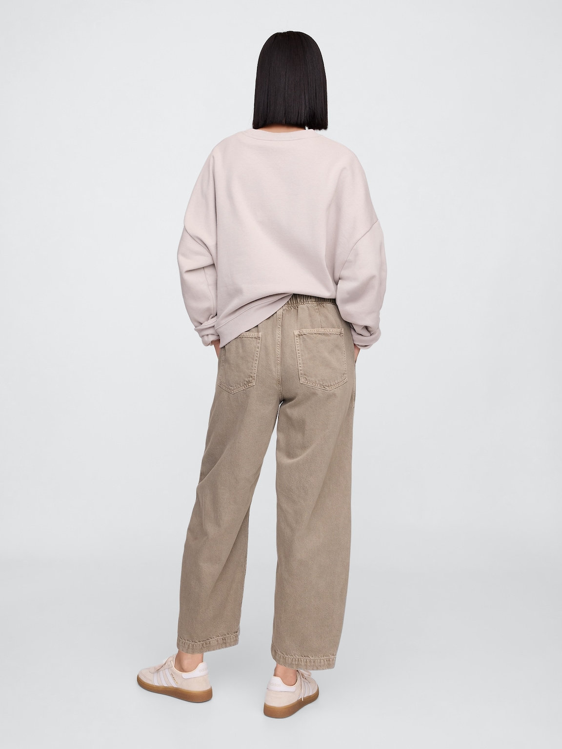 Mid Rise SuperSoft Pull-On Barrel Jeans