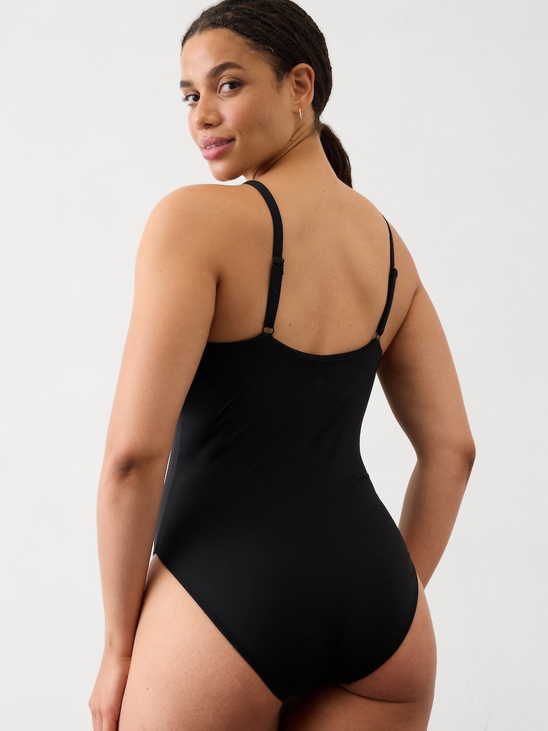Scoop One Piece