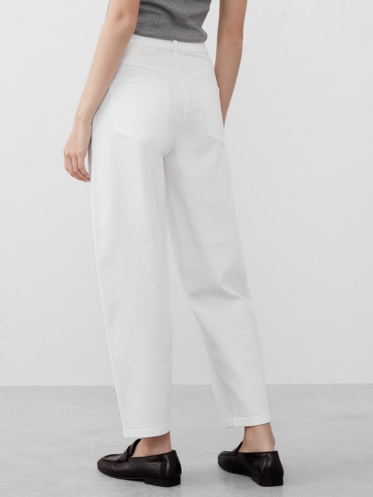 Slim Barrel High-Rise Jean