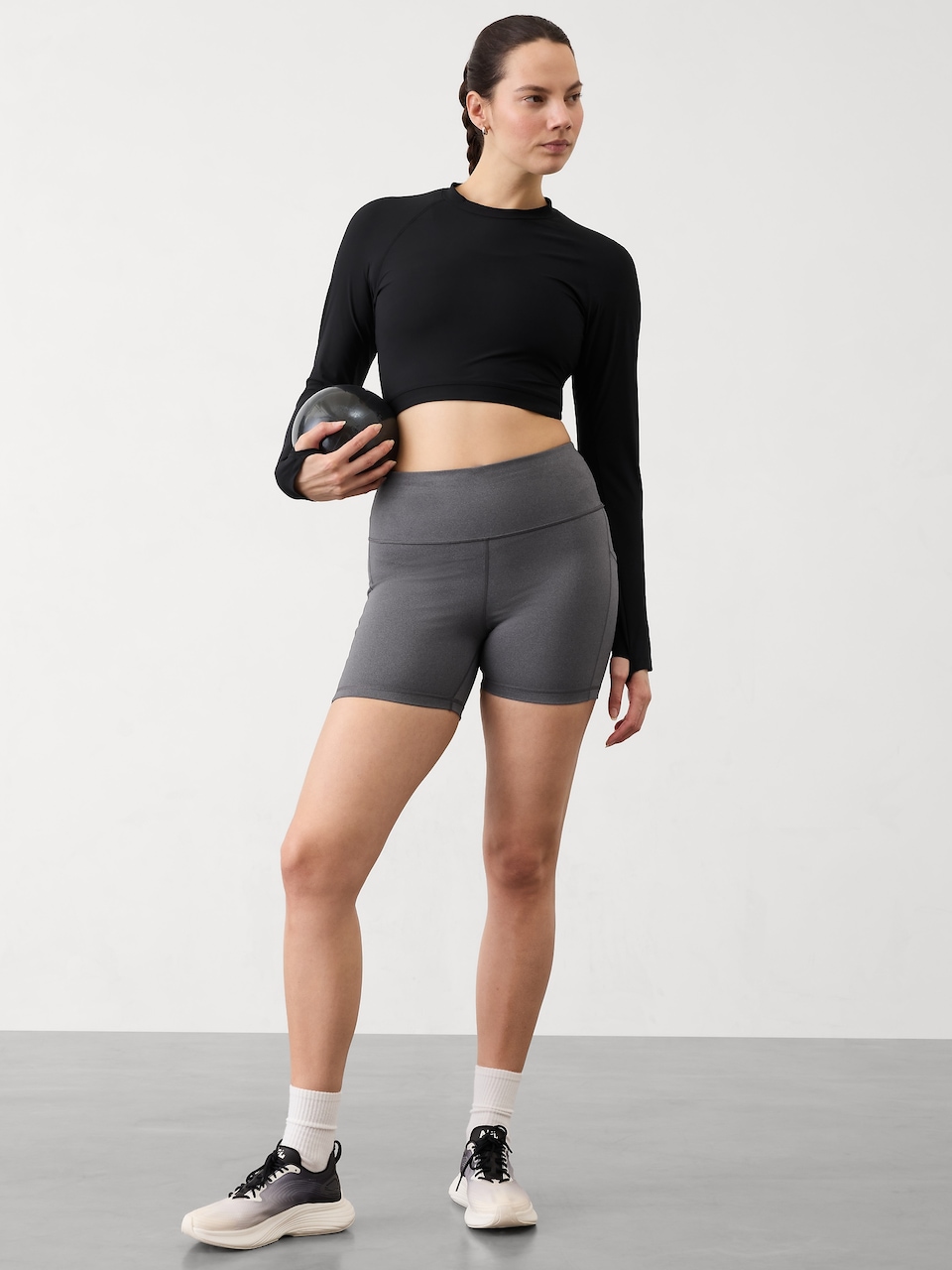 Interval High Rise 5" Short