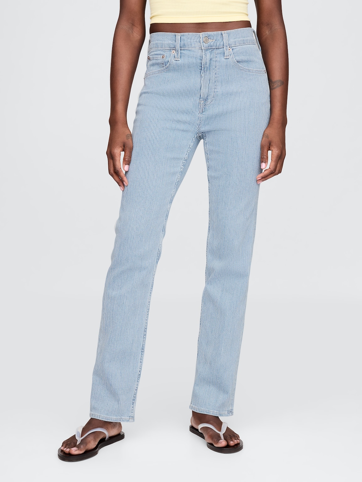 High Rise '90s Slim Straight Jeans