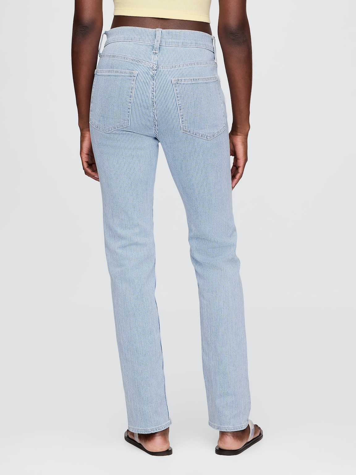 High Rise '90s Slim Straight Jeans
