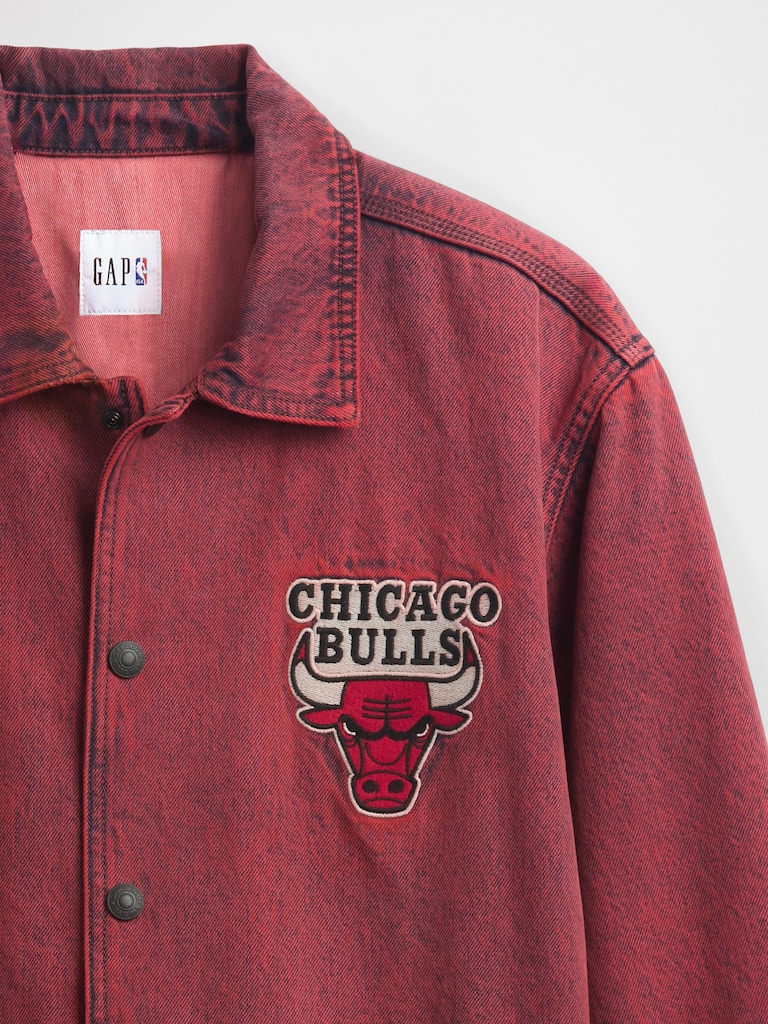 NBA Chicago Bulls  Logo Denim Coaches Jacket