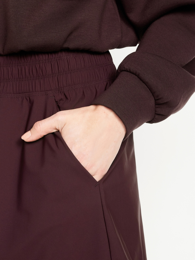High-Waisted SleekTech Skort