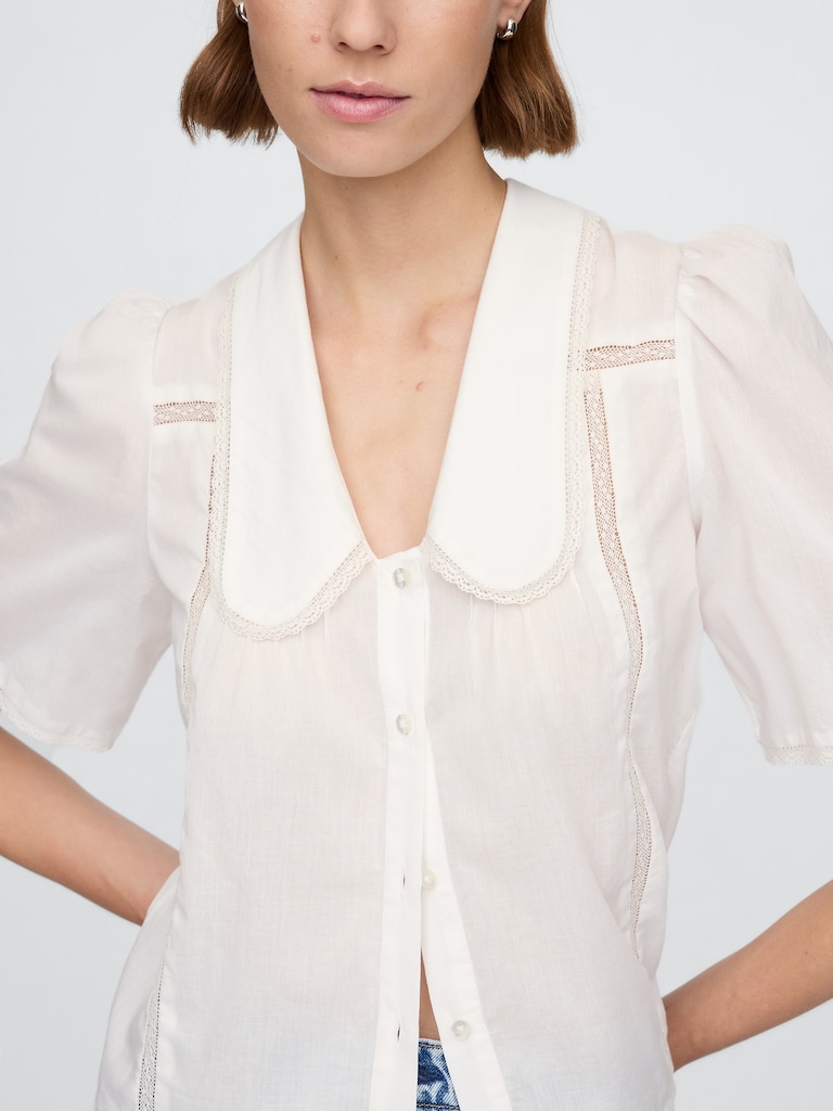 Puff-Sleeve Lace Collared Top