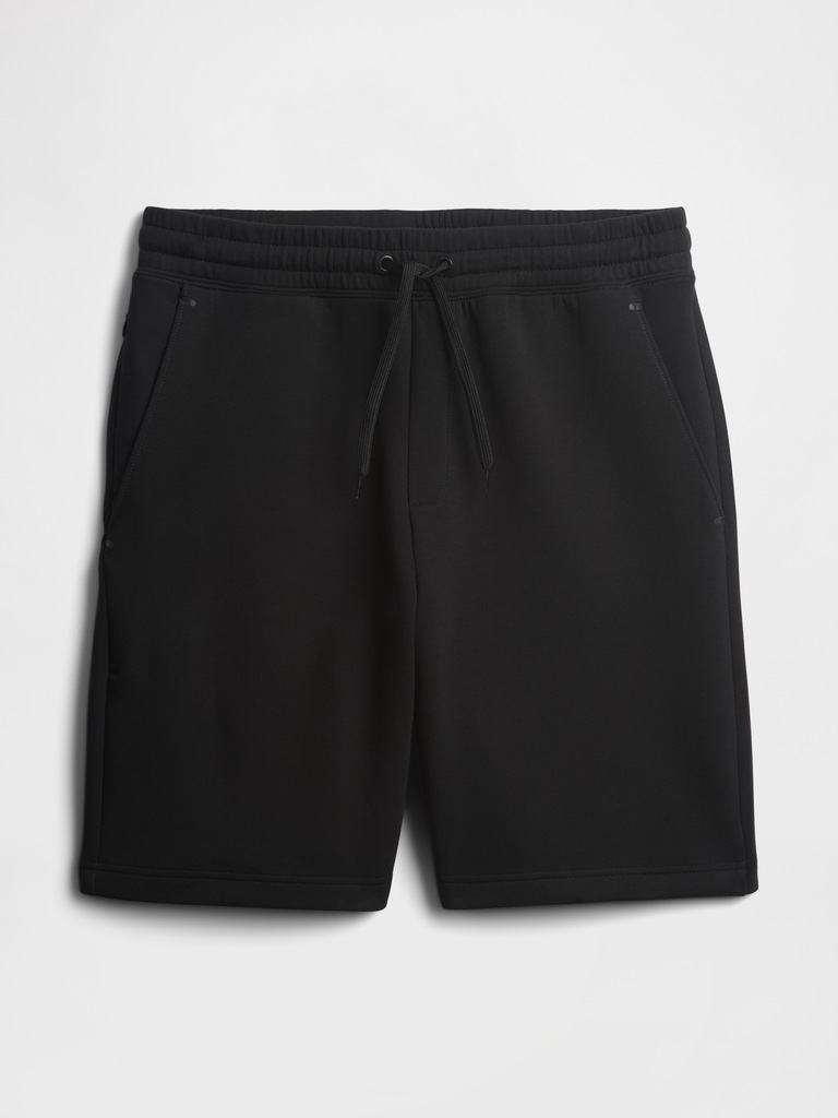 GapFit 8" Performance Shorts