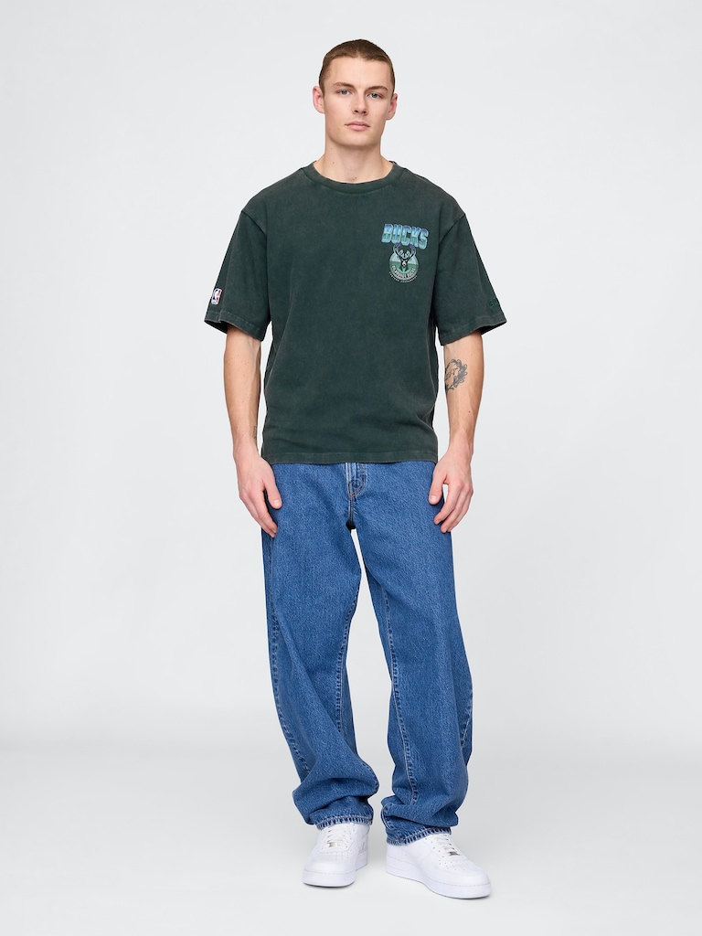 NBA Milwaukee Bucks Graphic T-Shirt