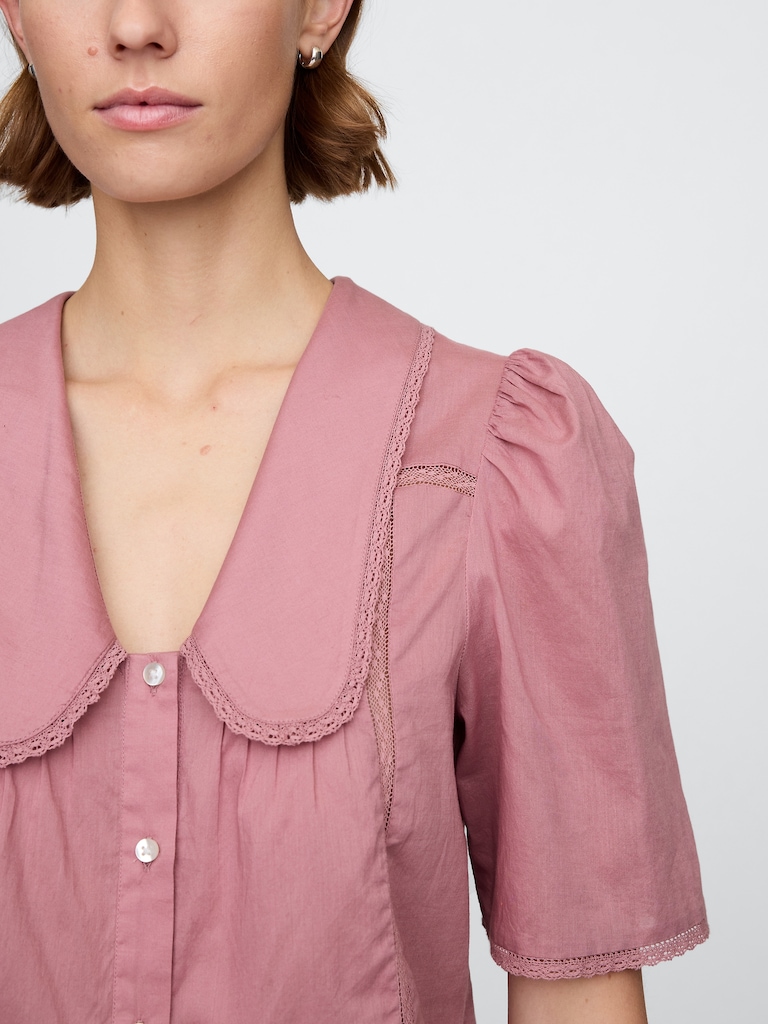 Puff-Sleeve Lace Collared Top