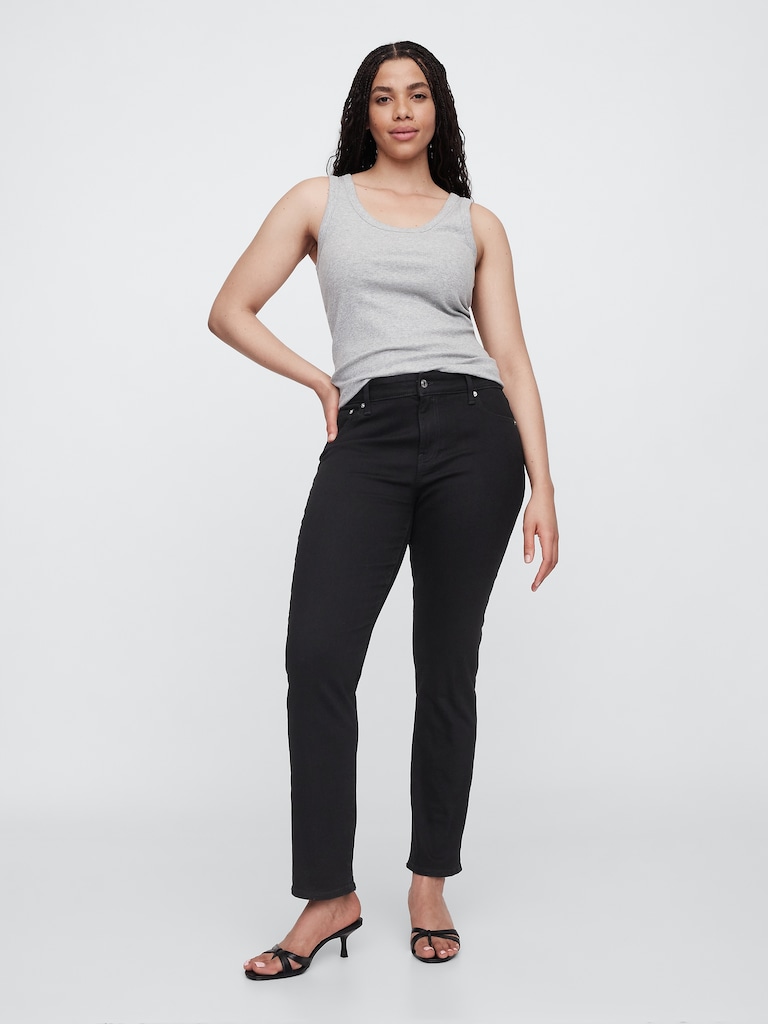 Mid Rise Classic Straight Jeans