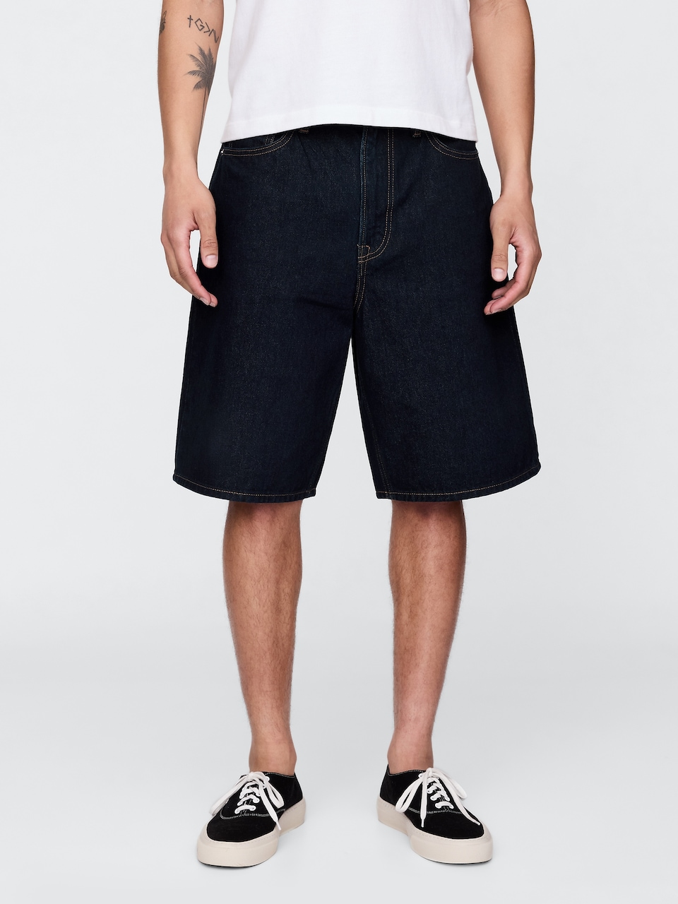 10.5" Baggy Denim Shorts