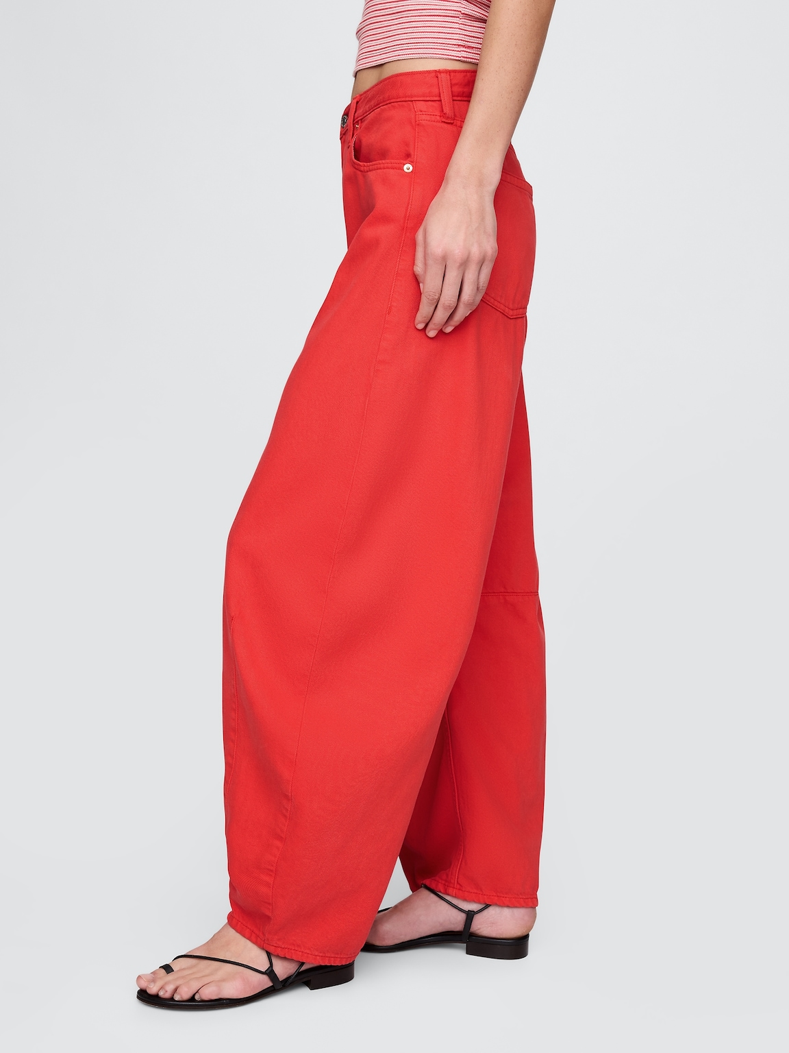 High Rise UltraSoft Horseshoe Jeans