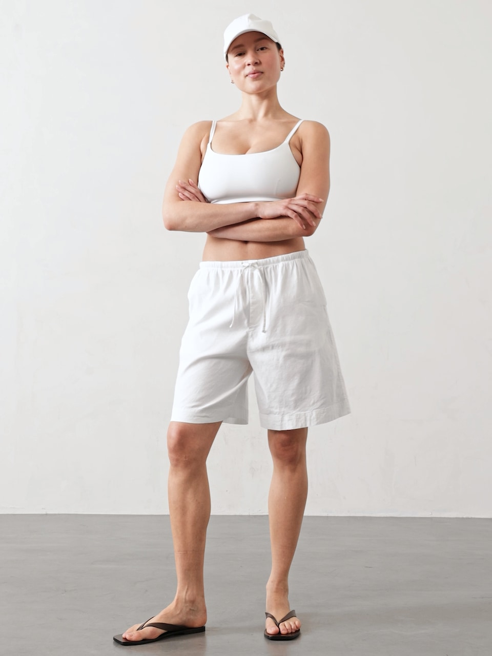 Paradise Mid Rise 8" Bermuda Short
