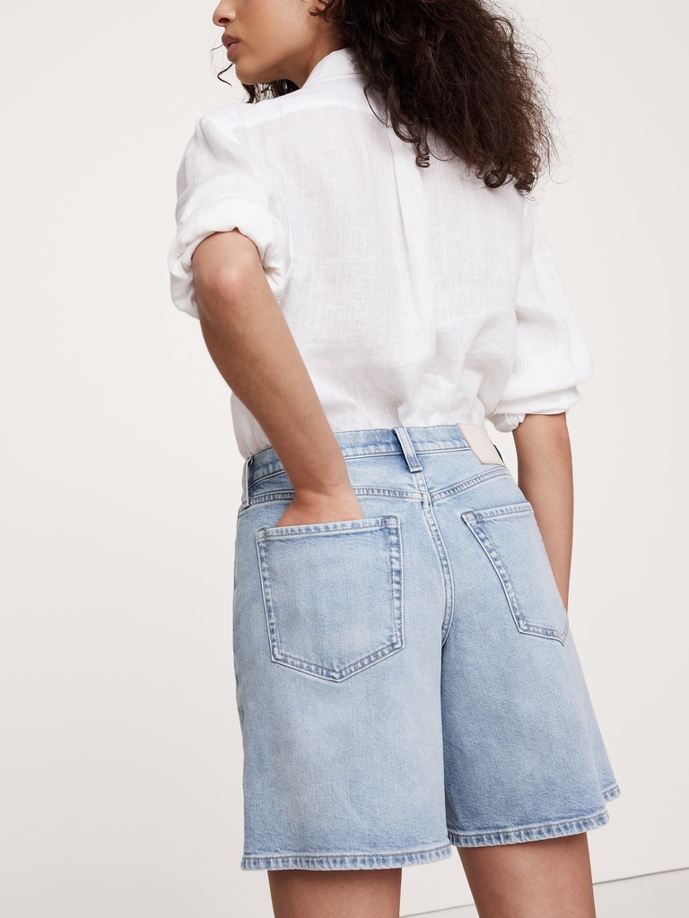 High-Rise Denim 8" Short