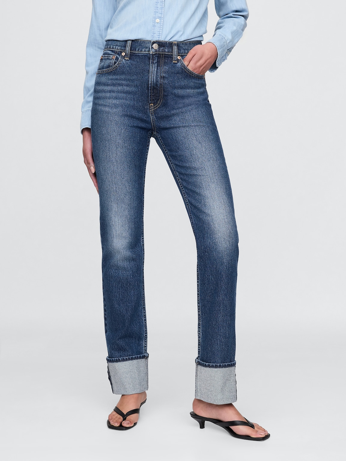 High Rise Cuffed '90s Slim Straight Jeans