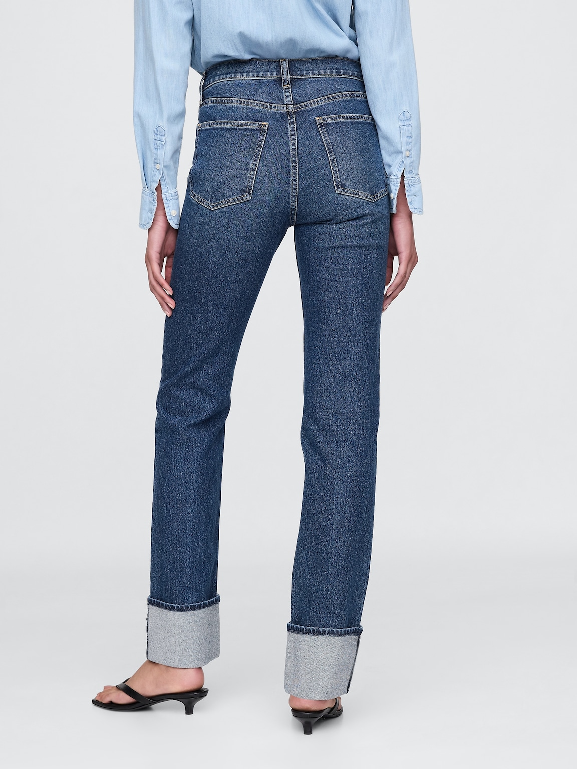 High Rise Cuffed '90s Slim Straight Jeans
