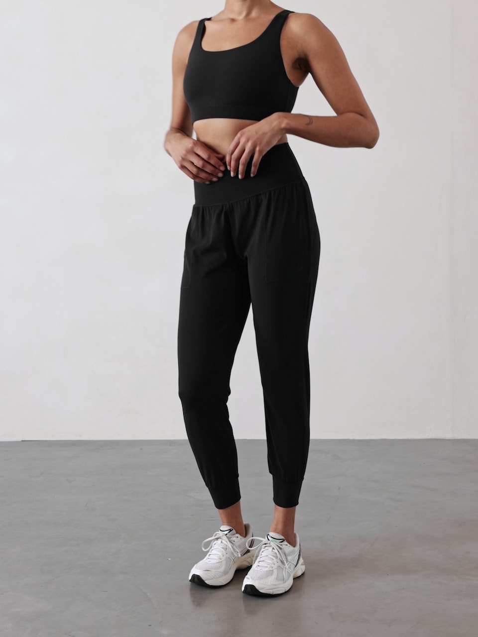 Salutation High Rise Jogger