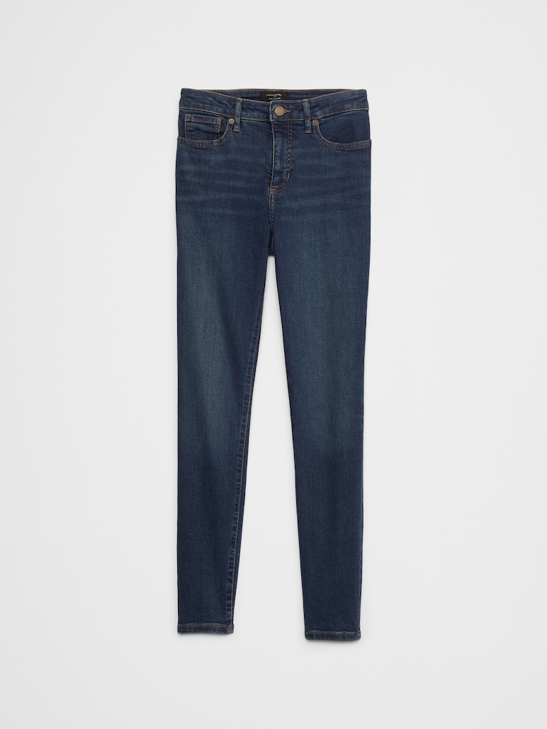 Curvy Mid-Rise Skinny Jean