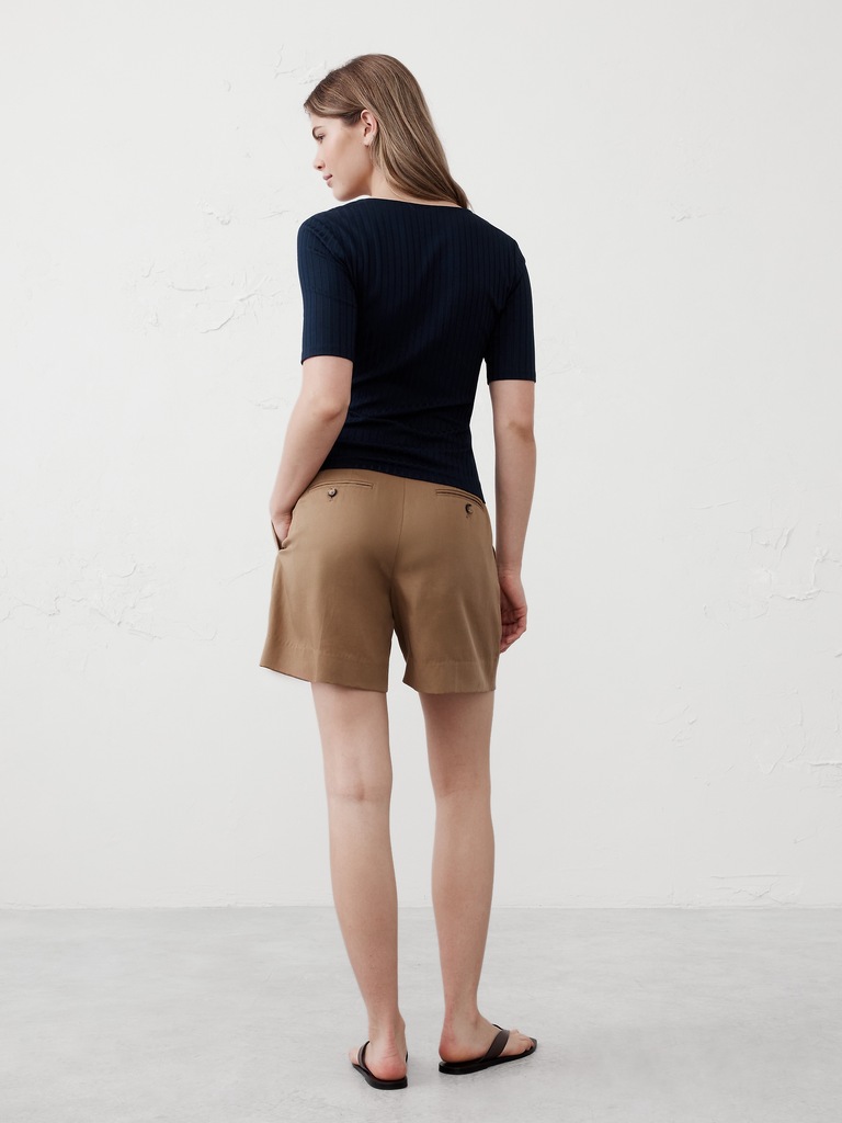 Wide Ribbed Split-Neck Top