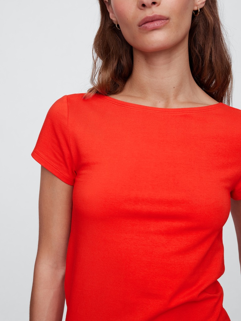 Boatneck Open-Back T-Shirt
