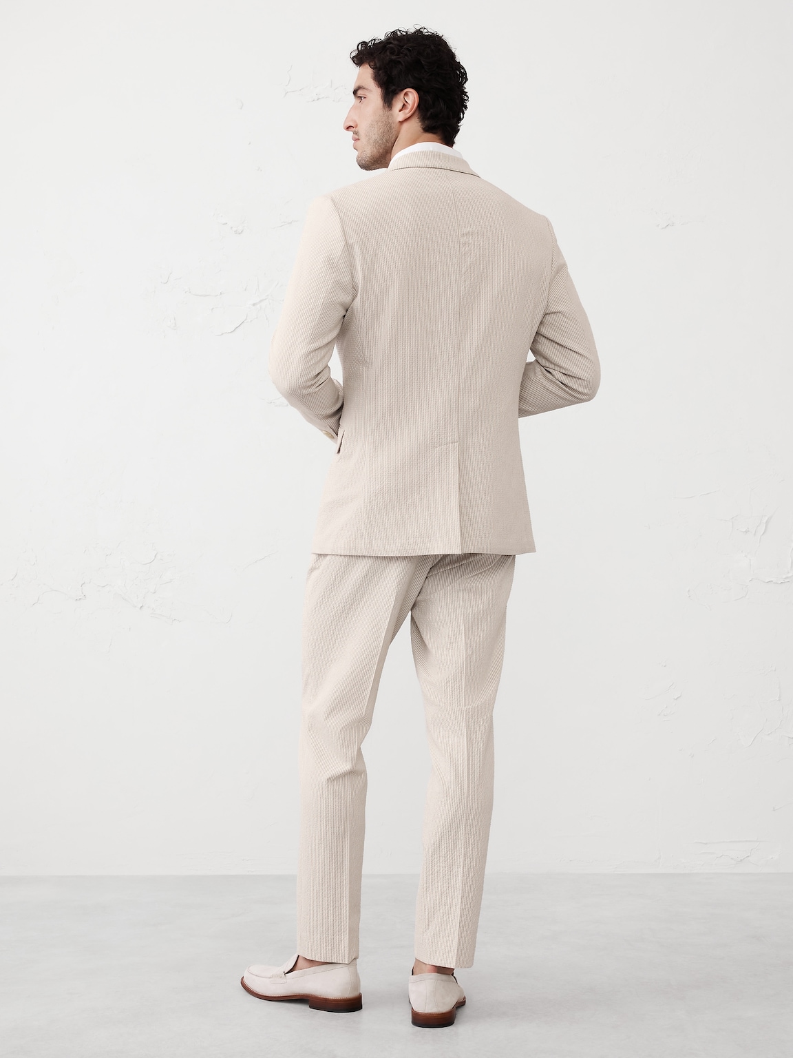 Tailored-Fit Seersucker Suit Jacket