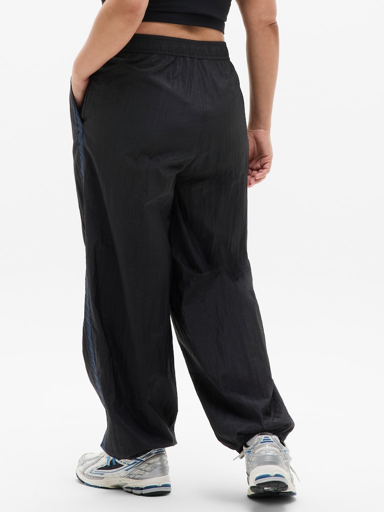 Daybreak Mid Rise Parachute Jogger