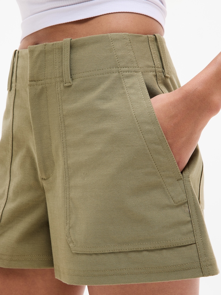 Skyline High Rise Tailored 4" Short