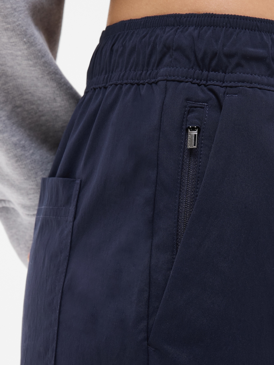 Midday Mid Rise Crop Poplin Pant
