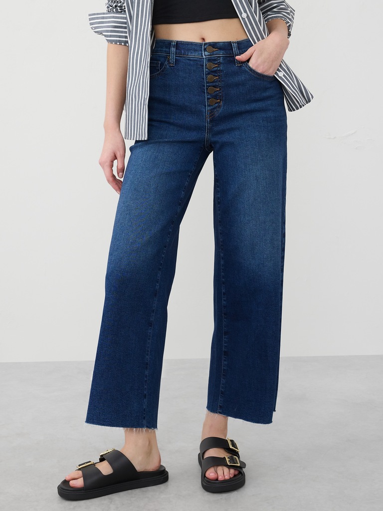 Wide-Leg High-Rise Cropped Jean